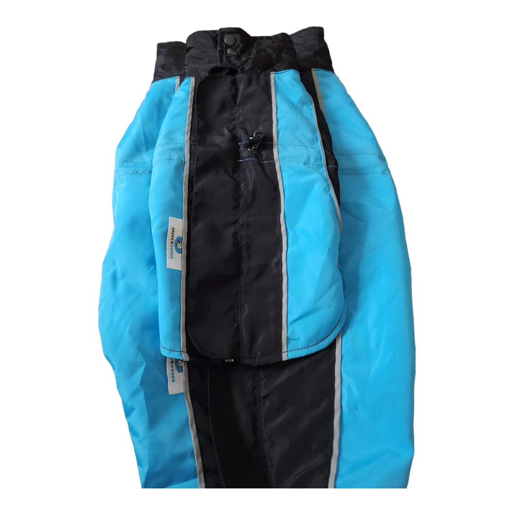 Ferndale Waterproof Dog Jacket in Sky comes in five sizes